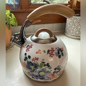 Anthropologie Mimi tea kettle